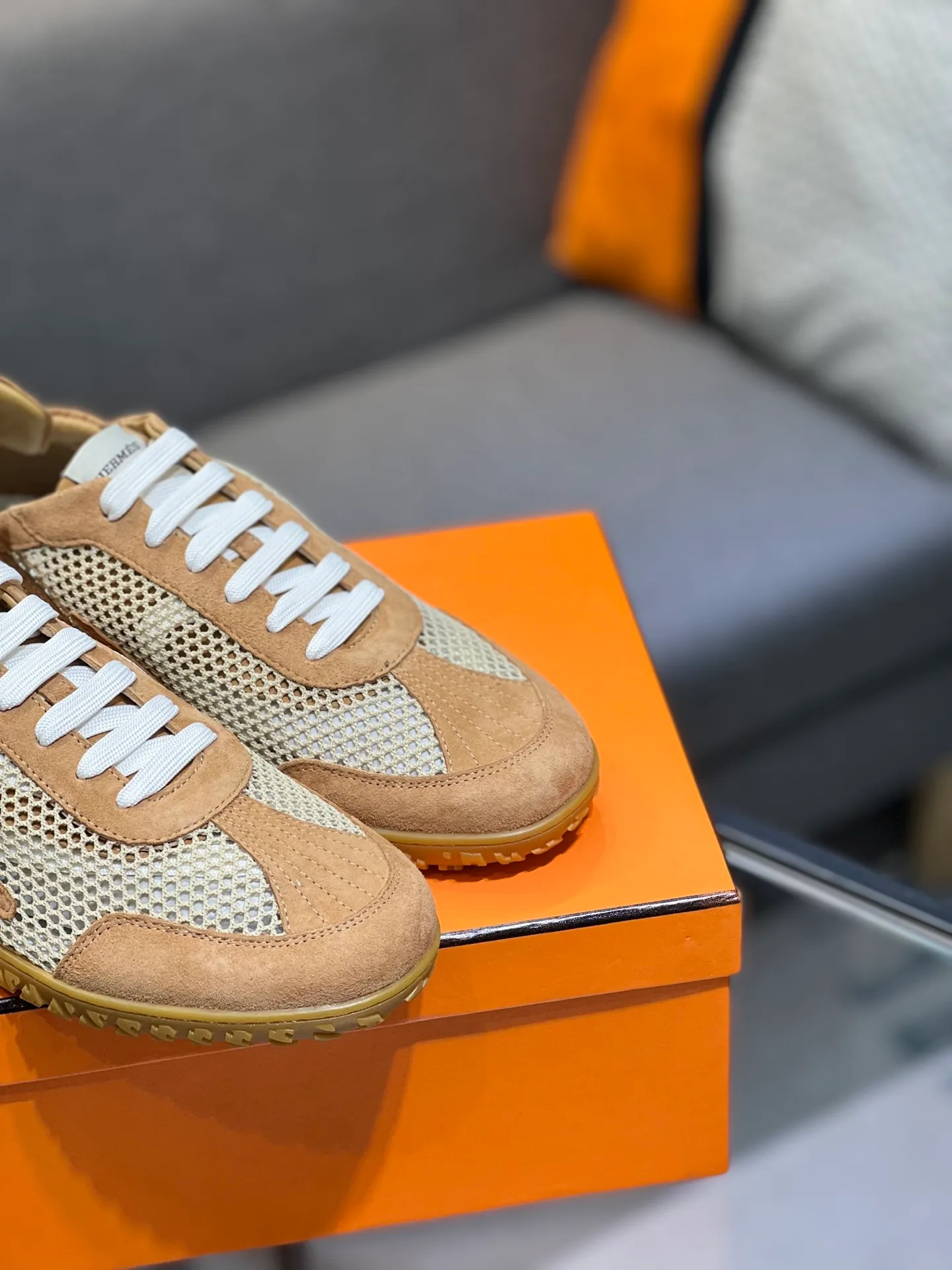 Men's shoes 💰700 [HERMES] Hermès - High-end quality original order 🔍🔍 - Upper: 🔝 cowhide suede splicing design - Inner lining: imported mixed sheepskin - Outsole: TPR foam · Rubber: two-color combined molding outsole - Super high quality control · Fine workmanship: highlighted (high-end, luxury, grade) -Size: 38-44 (45, 46, can be customized)